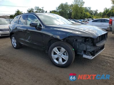 Czwarte zdjęcie samochodu z boku: 2022 VOLVO XC60 B5 MOMENTUM VIN:YV4L12RK6N1982271 - miniatura