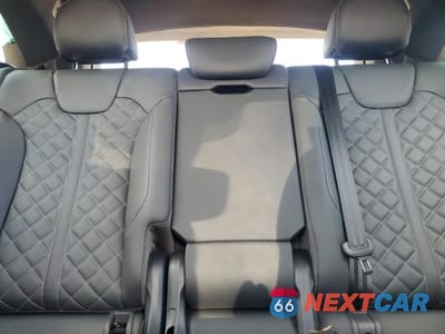 Zdjęcie 10 z 13 samochodu: 2024 AUDI SQ5 PREMIUM PLUS VIN:WA1B4AFY2R2152115 - miniatura