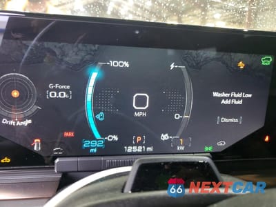 Zdjęcie 9 z 15 samochodu: 2025 GMC HUMMER SUV 2X VIN:1GKT0NDE5SU111689 - miniatura