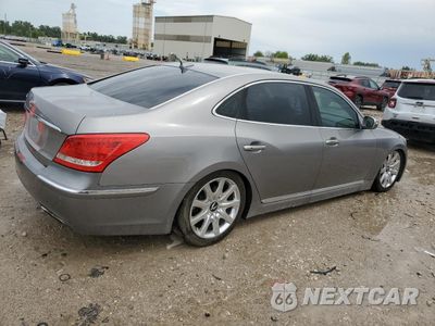 Trzecie zdjęcie samochodu z tyłu: 2012 HYUNDAI EQUUS SIGNATURE VIN:KMHGH4JH5CU054602 - miniatura