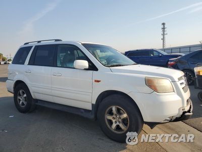 Czwarte zdjęcie samochodu z boku: 2006 HONDA PILOT EX VIN:2HKYF186X6H521609 - miniatura