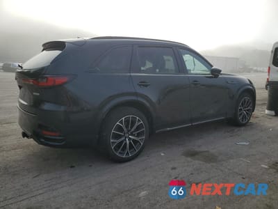 Trzecie zdjęcie samochodu z tyłu: 2025 MAZDA CX-70 PREMIUM VIN:JM3KJDHC7S1110155 - miniatura