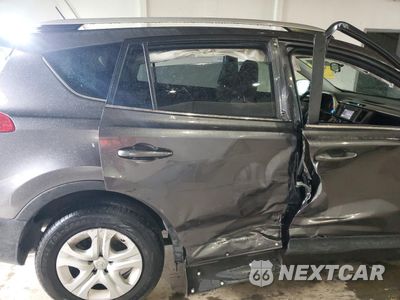 Zdjęcie 11 z 13 samochodu: 2015 TOYOTA RAV4 LE VIN:JTMBFREV2FJ047324 - miniatura