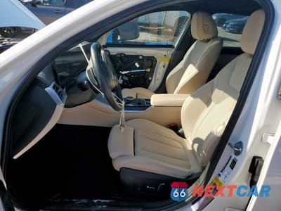 Zdjęcie 7 z 14 samochodu: 2024 BMW 330E VIN:3MW39FF00R8E07829 - miniatura