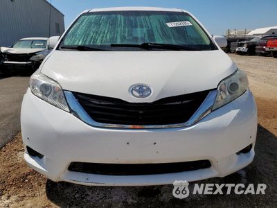 Piąte zdjęcie samochodu w środku: 2014 TOYOTA SIENNA LE VIN:5TDKK3DCXES434276 - miniatura