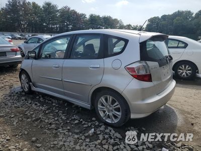 Drugie zdjęcie samochodu z przodu: 2011 HONDA FIT SPORT VIN:JHMGE8G52BC000775 - miniatura