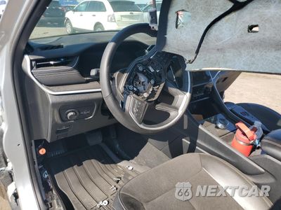 Zdjęcie 8 z 13 samochodu: 2023 JEEP GRAND CHEROKEE L LAREDO VIN:1C4RJKAG8P8838624 - miniatura