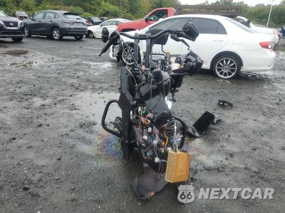 Drugie zdjęcie samochodu z przodu: 2011 HARLEY-DAVIDSON FLHX VIN:1HD1KB418BB624387 - miniatura