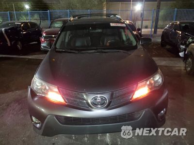 Piąte zdjęcie samochodu w środku: 2014 TOYOTA RAV4 LIMITED VIN:2T3YFREV5EW077458 - miniatura