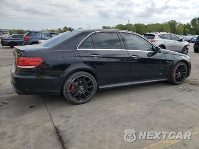 Trzecie zdjęcie samochodu z tyłu: 2014 MERCEDES-BENZ E 63 AMG-S VIN:WDDHF7GBXEA842319 - miniatura