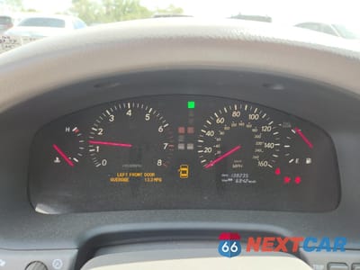 Zdjęcie 9 z 14 samochodu: 2001 LEXUS LS 430 VIN:JTHBN30F210018144 - miniatura