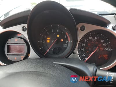 Zdjęcie 9 z 15 samochodu: 2015 NISSAN 370Z VIN:JN1AZ4FH1FM430378 - miniatura