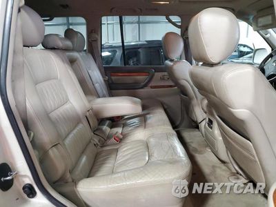Zdjęcie 11 z 14 samochodu: 2005 LEXUS LX 470 VIN:JTJHT00W153549482 - miniatura