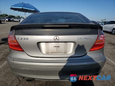 Zdjęcie 6 z 13 samochodu: 2003 MERCEDES-BENZ C 230K SPORT COUPE VIN:WDBRN40J93A473305 - miniatura