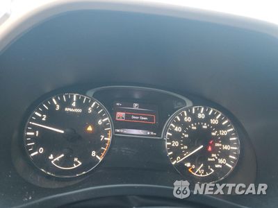 Zdjęcie 9 z 13 samochodu: 2017 NISSAN PATHFINDER S VIN:5N1DR2MN0HC606798 - miniatura
