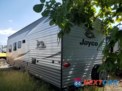 Trzecie zdjęcie samochodu z tyłu: 2021 JAYCO JAYFLIGHT - RV VIN:1UJBJ0BN2M17V1051 - miniatura