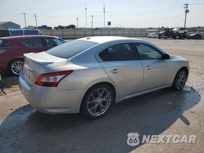 Piąte zdjęcie samochodu w środku: 2010 NISSAN MAXIMA S VIN:1N4AA5AP8AC843556 - miniatura