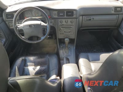 Zdjęcie 8 z 12 samochodu: 1999 VOLVO S70 VIN:YV1LS55A2X2619987 - miniatura