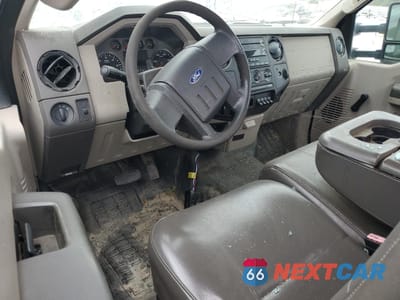Zdjęcie 8 z 12 samochodu: 2009 FORD F450 SUPER DUTY VIN:1FDXF46Y39EA58505 - miniatura