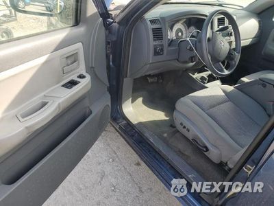 Zdjęcie 8 z 12 samochodu: 2007 DODGE DAKOTA SLT VIN:1D7HW42K27S113332 - miniatura