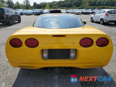 Zdjęcie 6 z 12 samochodu: 2003 CHEVROLET CORVETTE VIN:1G1YY22G835100137 - miniatura