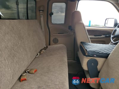 Zdjęcie 10 z 14 samochodu: 2001 DODGE RAM 2500 VIN:3B7KF23631G183359 - miniatura