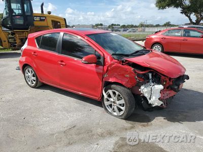 Czwarte zdjęcie samochodu z boku: 2014 TOYOTA PRIUS C VIN:JTDKDTB31E1068704 - miniatura