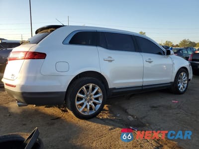 Trzecie zdjęcie samochodu z tyłu: 2010 LINCOLN MKT VIN:2LMHJ5AR8ABJ08988 - miniatura