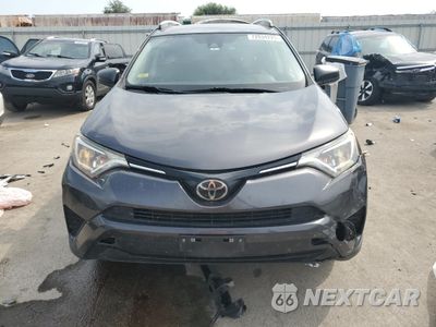 Piąte zdjęcie samochodu w środku: 2018 TOYOTA RAV4 LE VIN:JTMBFREV9JJ257671 - miniatura