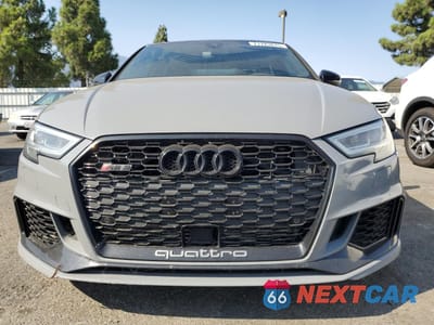 Piąte zdjęcie samochodu w środku: 2020 AUDI RS3 VIN:WUABWGFF1LA904534 - miniatura