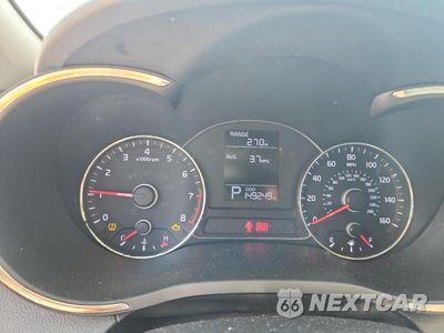 Zdjęcie 9 z 14 samochodu: 2015 KIA FORTE LX VIN:KNAFK4A68F5429216 - miniatura