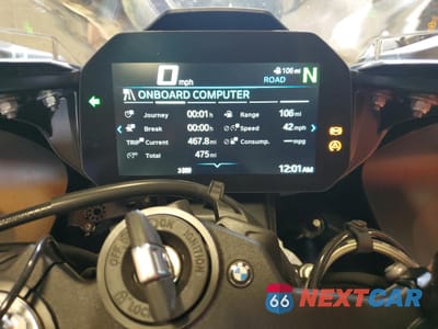 Zdjęcie 7 z 10 samochodu: 2025 BMW S 1000 RR VIN:WB10P2301S6L64332 - miniatura