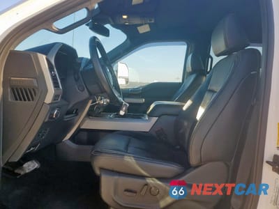 Zdjęcie 7 z 15 samochodu: 2022 FORD F350 SUPER DUTY VIN:1FT8W3DT0NEF73675 - miniatura