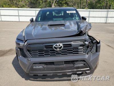 Piąte zdjęcie samochodu w środku: 2025 TOYOTA TACOMA DOUBLE CAB VIN:3TMLB5JN9SM137792 - miniatura