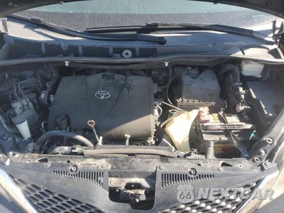 Zdjęcie 12 z 16 samochodu: 2017 TOYOTA SIENNA SE VIN:5TDXZ3DC3HS799694 - miniatura