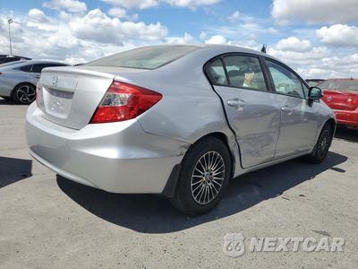 Trzecie zdjęcie samochodu z tyłu: 2012 HONDA CIVIC LX VIN:19XFB2F59CE386965 - miniatura