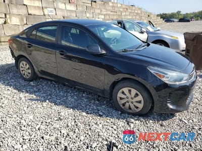 Czwarte zdjęcie samochodu z boku: 2018 KIA RIO VIN:3KPA24AB6JE073534 - miniatura