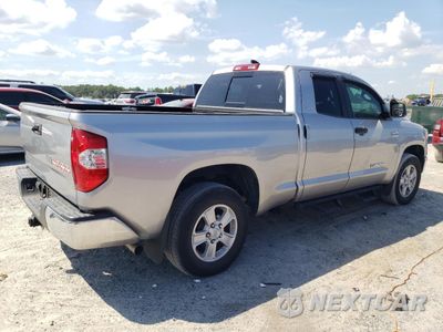 Trzecie zdjęcie samochodu z tyłu: 2020 TOYOTA TUNDRA DOUBLE CAB SR VIN:5TFUY5F17LX940220 - miniatura
