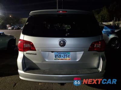 Zdjęcie 6 z 12 samochodu: 2009 VOLKSWAGEN ROUTAN SEL VIN:2V8HW54X69R553541 - miniatura