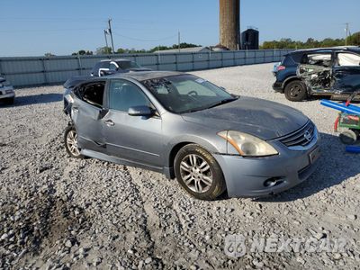Czwarte zdjęcie samochodu z boku: 2012 NISSAN ALTIMA BASE VIN:1N4AL2AP2CC107725 - miniatura