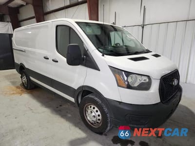 Czwarte zdjęcie samochodu z boku: 2023 FORD TRANSIT T-150 VIN:1FTYE2YG9PKA75389 - miniatura