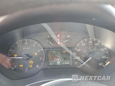 Zdjęcie 9 z 12 samochodu: 2015 NISSAN SENTRA S VIN:3N1AB7APXFY371669 - miniatura