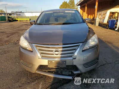 Piąte zdjęcie samochodu w środku: 2015 NISSAN SENTRA S VIN:3N1AB7AP5FL680043 - miniatura