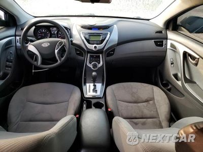 Zdjęcie 8 z 12 samochodu: 2013 HYUNDAI ELANTRA GLS VIN:5NPDH4AEXDH161170 - miniatura