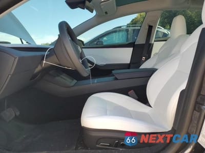Zdjęcie 7 z 13 samochodu: 2025 TESLA MODEL 3 VIN:5YJ3E1EBXSF000722 - miniatura