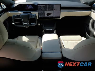 Zdjęcie 8 z 13 samochodu: 2021 TESLA MODEL S VIN:5YJSA1E60MF449291 - miniatura