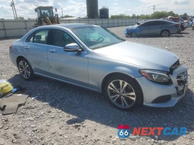 Czwarte zdjęcie samochodu z boku: 2018 MERCEDES-BENZ C 300 4MATIC VIN:55SWF4KB4JU262684 - miniatura