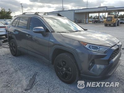 Czwarte zdjęcie samochodu z boku: 2021 TOYOTA RAV4 XLE VIN:4T3RWRFV9MU020519 - miniatura