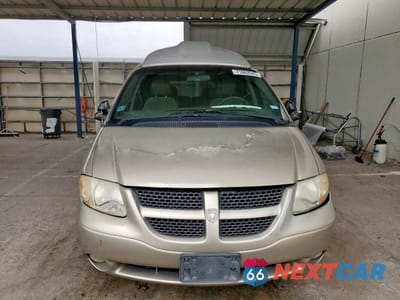 Piąte zdjęcie samochodu w środku: 2003 DODGE GRAND CARAVAN SPORT VIN:2D4GP44L83R223292 - miniatura