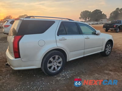 Trzecie zdjęcie samochodu z tyłu: 2006 CADILLAC SRX VIN:1GYEE63A460148055 - miniatura